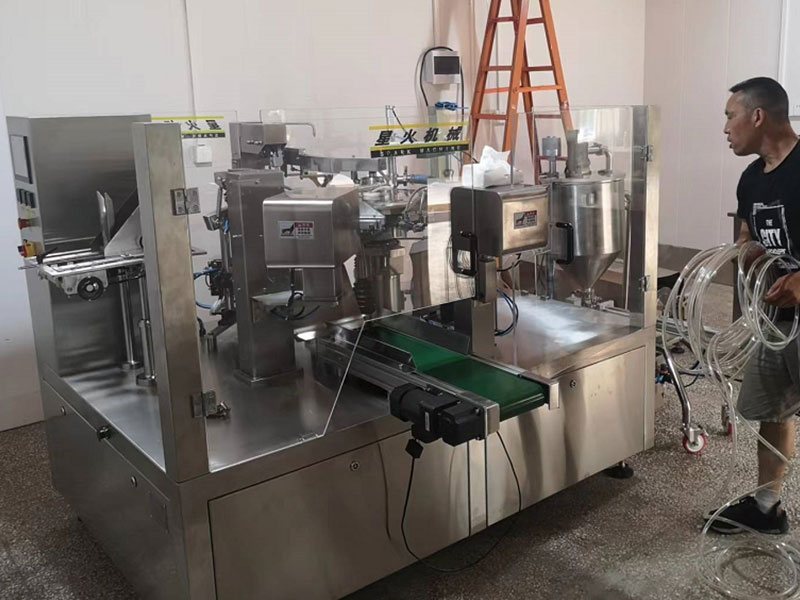 给袋式袋装调味酱火锅底料酱料自动亚虎网页机图片